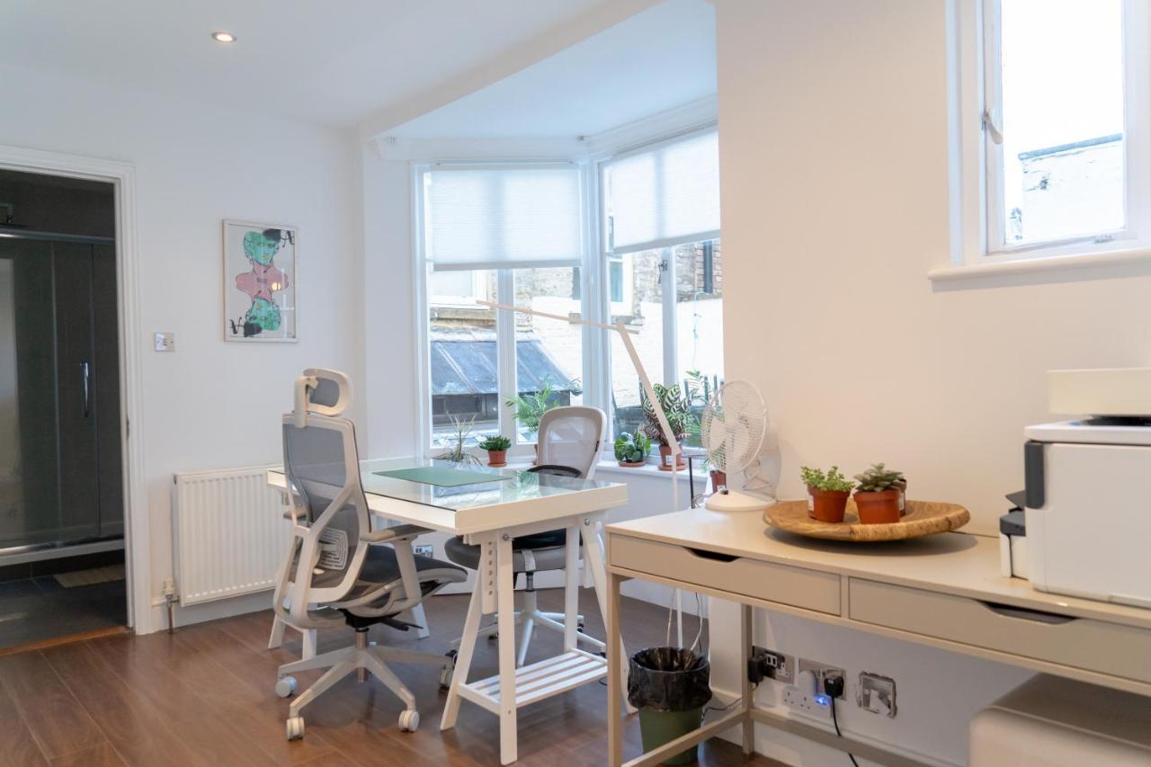 Elevency - In The Heart Of The - 1 Bed London