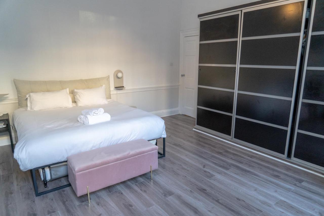 Elevency - In The Heart Of The - 1 Bed * London