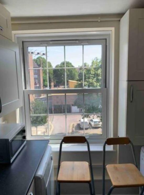 Hospedagem domiciliar Aplacetostay Apartment, Zone 1 Cam Londres