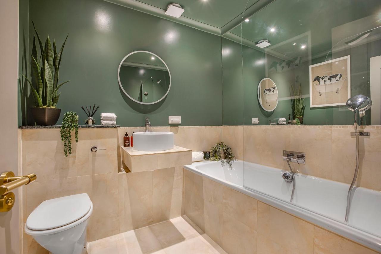 Earls Court Chic Flat In Prime Location Apartment London