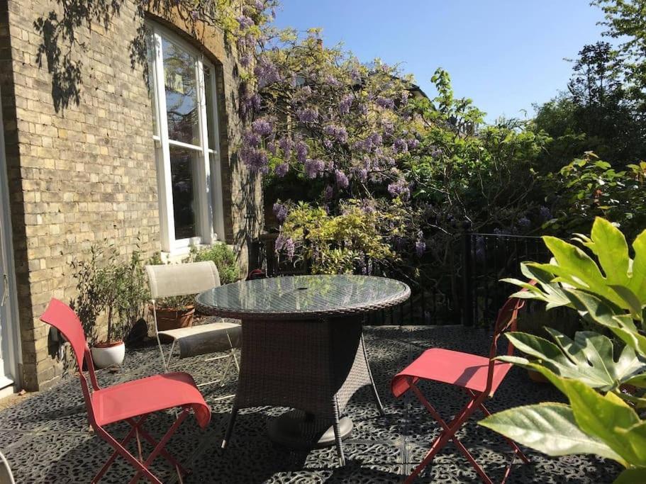 Spacious 2 Bed Garden Flat By The Thames+parking Londres
