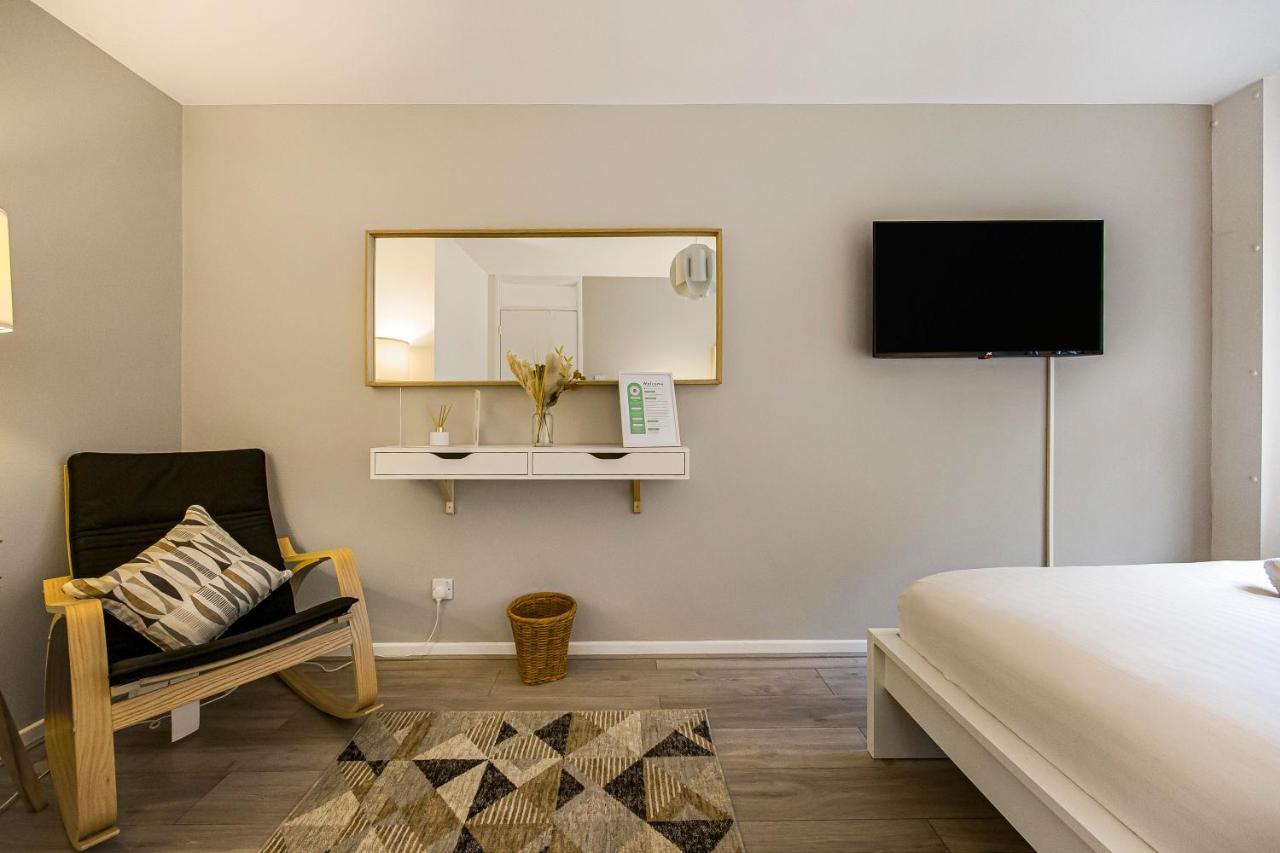 The Rectory Retreat * London