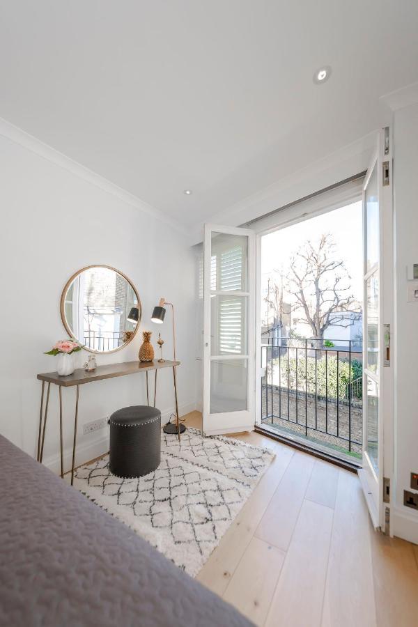 Casa de férias Coco's Place Kensington-private House-enjoy London-5min Walk Kensington High Street *