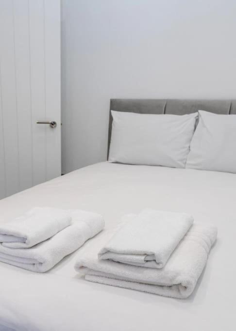 Stylish 2-bed Flat In The Heart Of West Hampstead Apartamento *