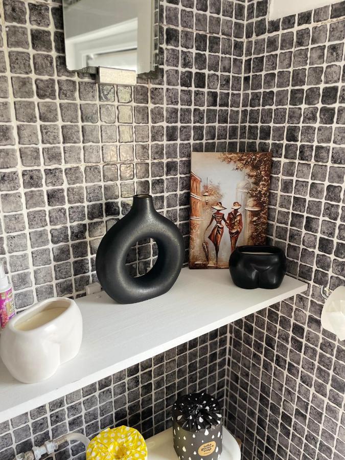 Large, Bright And Spacious 3 Bed Flat In * Londres