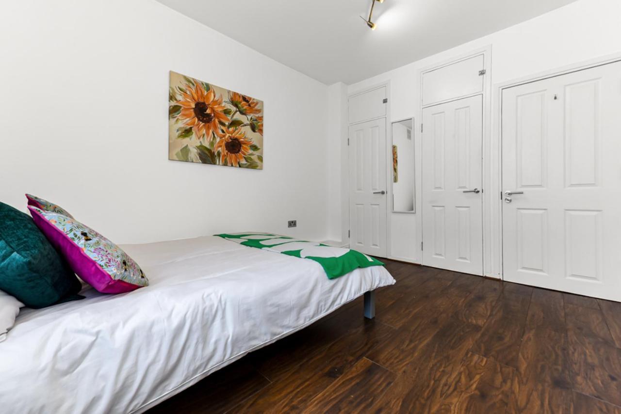 Charming Escape In Apartment