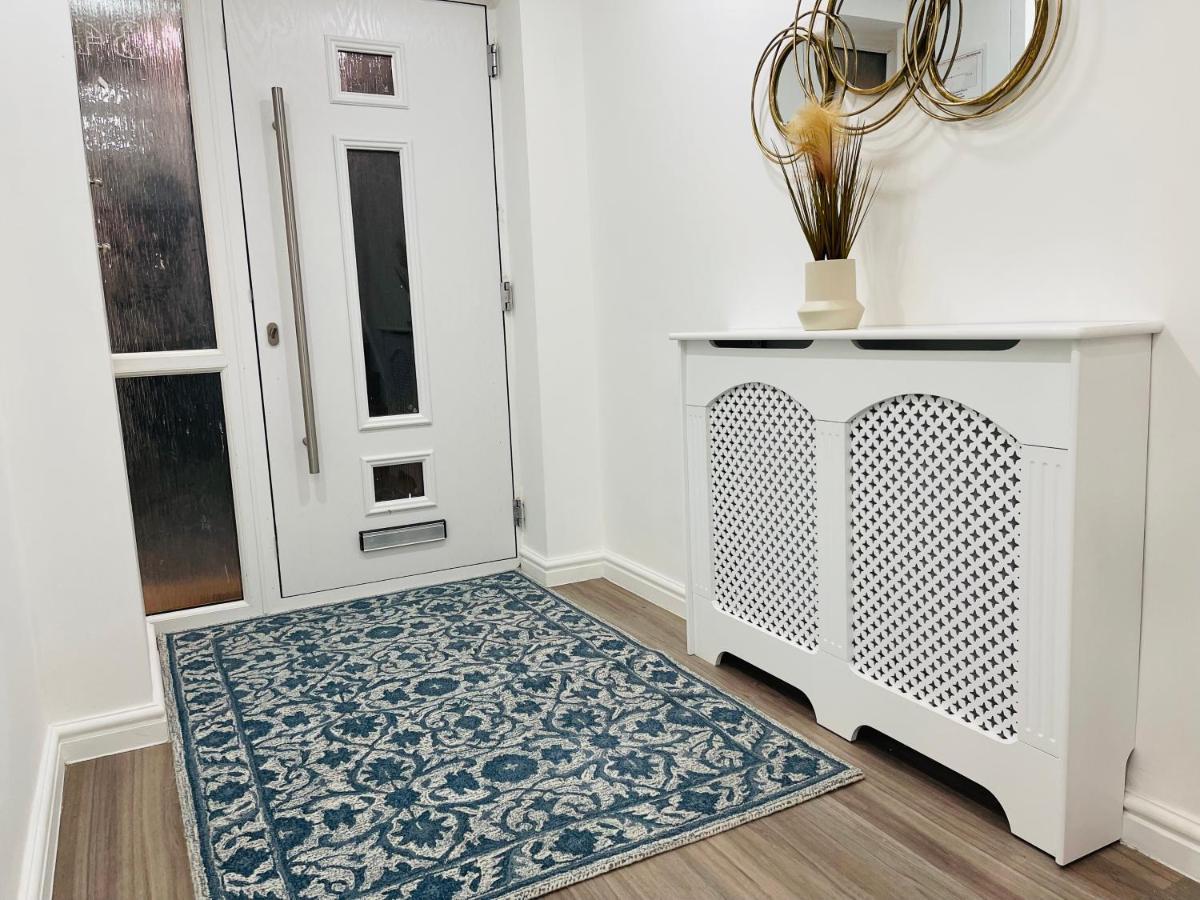 Guest house Riverside Deluxe Double E14 London