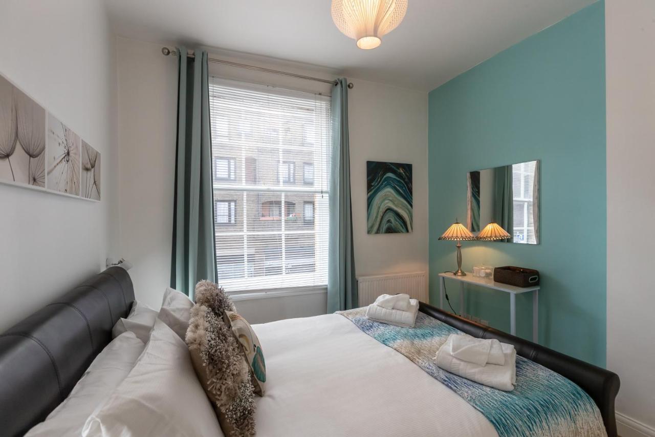 The Wanderlust - 1 Bedroom L Sleeps 4 With Sofa Bed L Prime Location Free Wifi L Perfect For Business & Leisure Travelers L 15percent Off Weekly & 20percent Off Monthly Stays! Apartamento