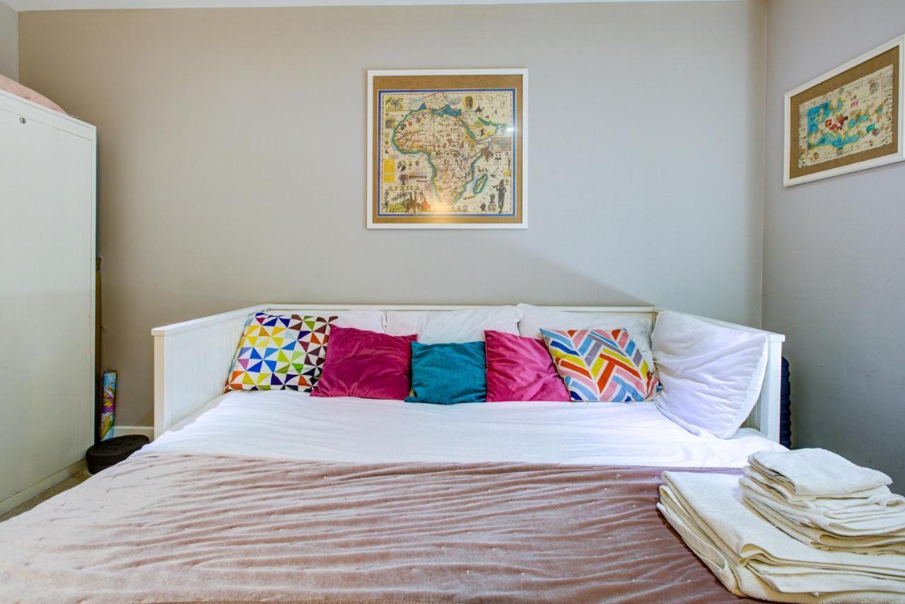 2 Bedroom Spacious In The Heart Fulham Apartamento Londres