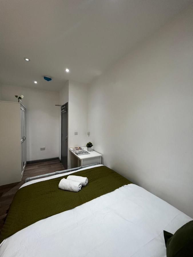 3 Bedroom Flat In King's Cross, St Pancras's. 2 Minutes To Euston. Apartment