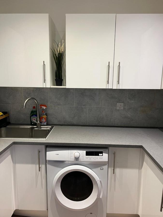 3 Bedroom Flat In King's Cross, St Pancras's. 2 Minutes To Euston. Apartment London