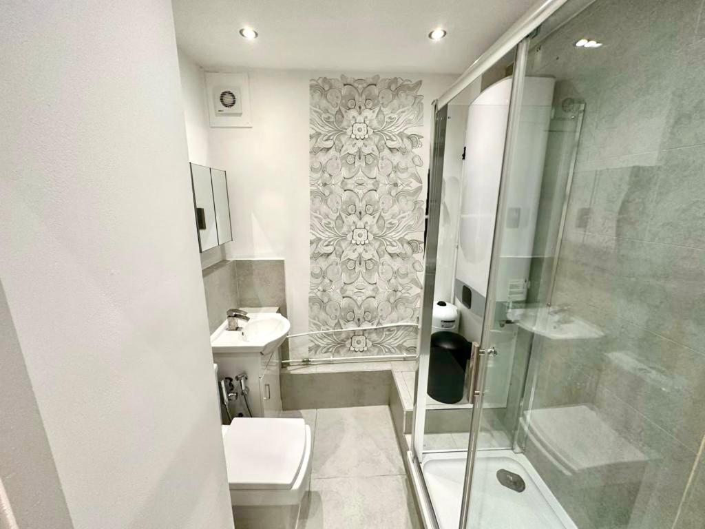 Privatunterkunft 2 Minutes From Hyde Park, Private F *