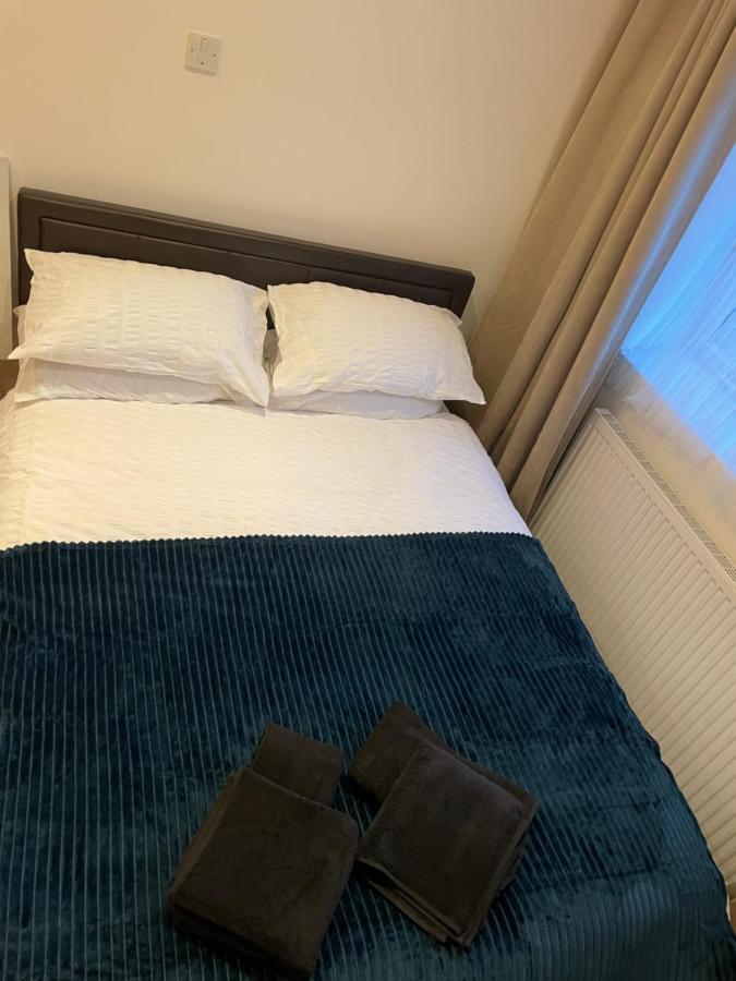 Apartment Shepherd's Bush Tube And Westfield London