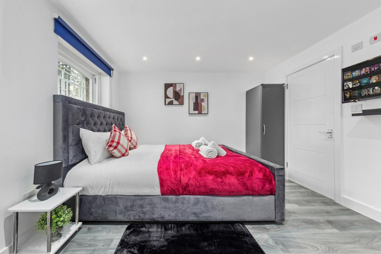 Apartment Serviced Ensuite Finsbury Park N19 London