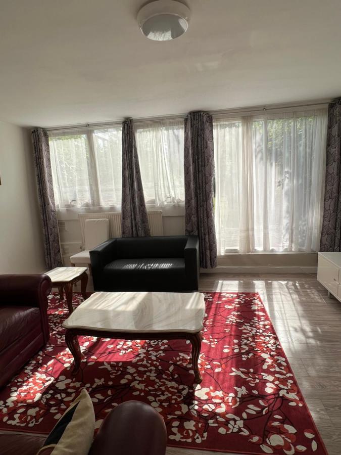 Modern 3 Bedroom 3 Bathroom With Private Garden - Maida Vale