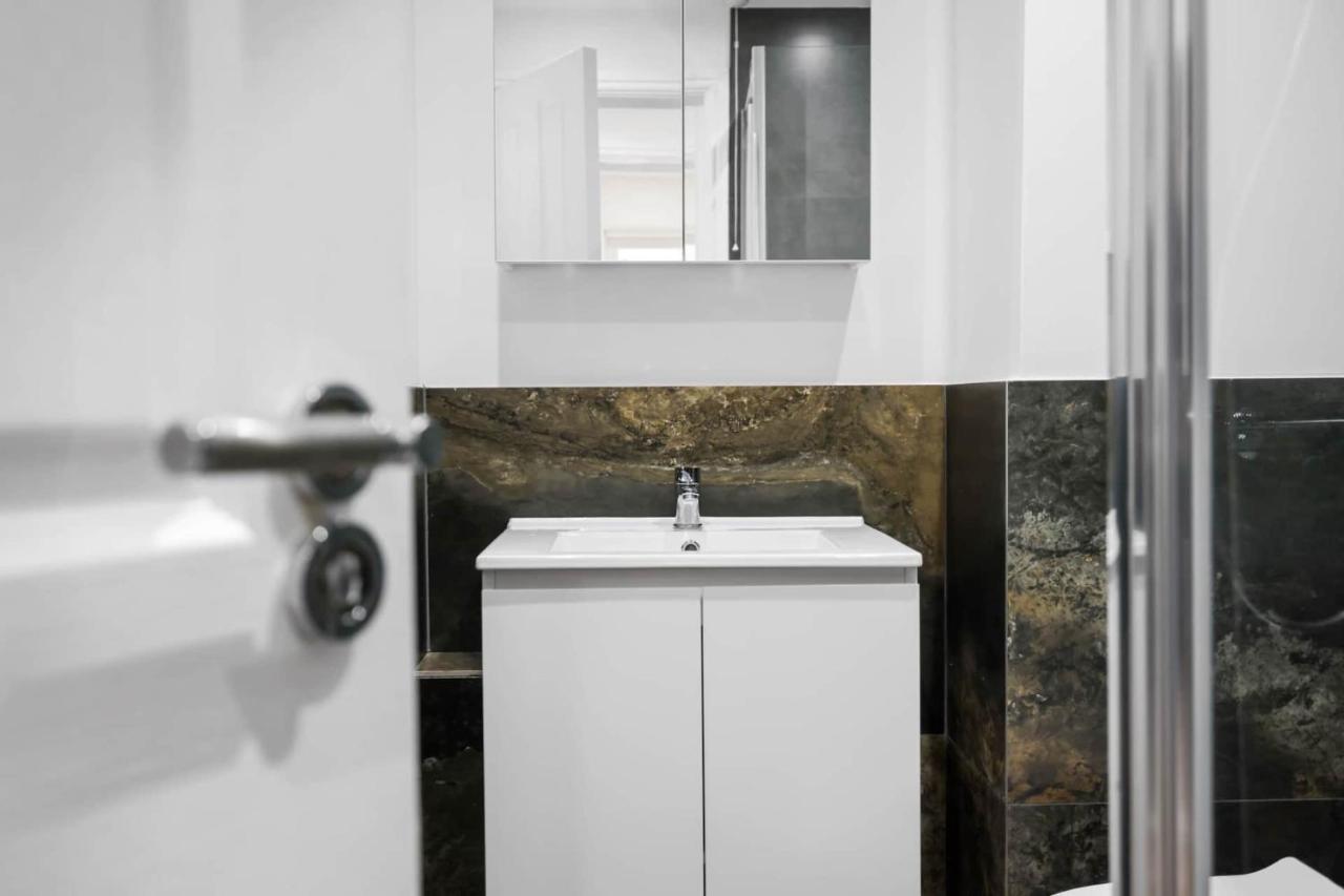 Camden Garden Apartment *