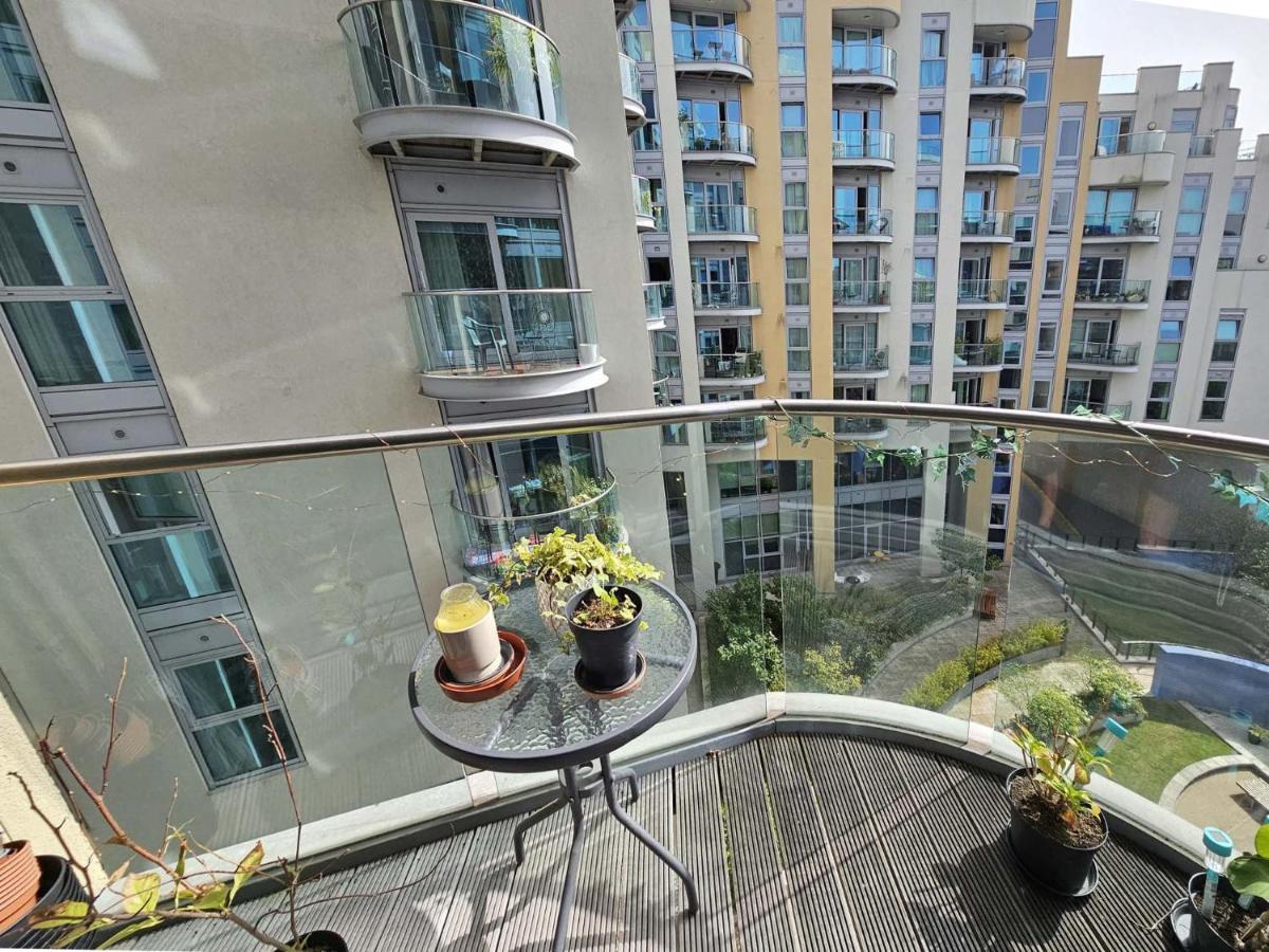 Beautiful 2 Bedroom Flat In Battersea London