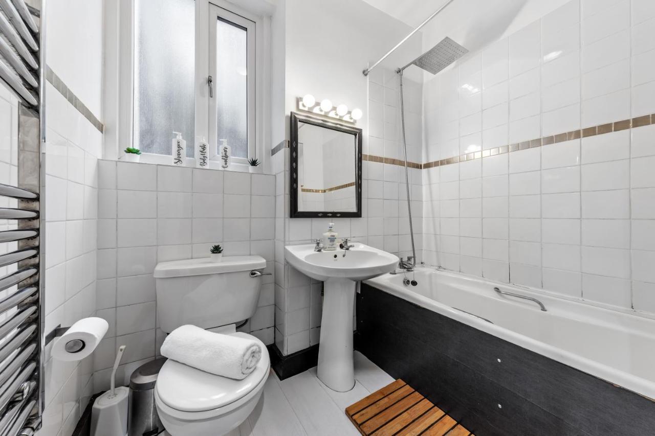 Apartment Quiet 2x Bedroom Victorian Terrace Flat + Garden