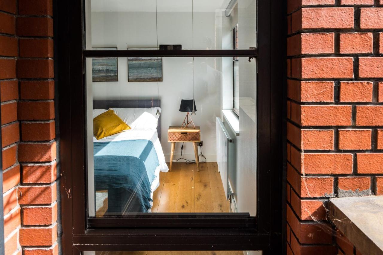 Soho 2 Double Bedroom * London