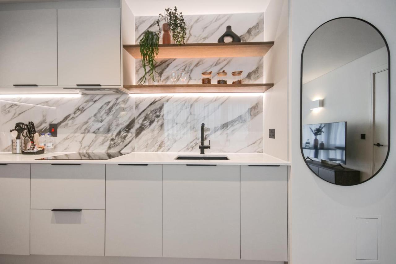 Apartment Bow Lane By Aeria *