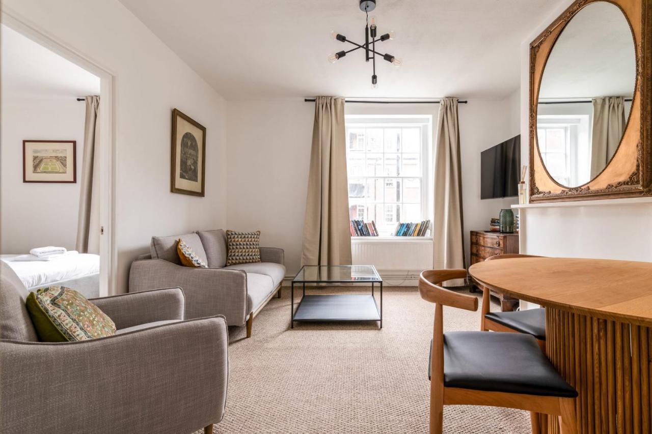Apartment 3-bed Marylebone Marvel *