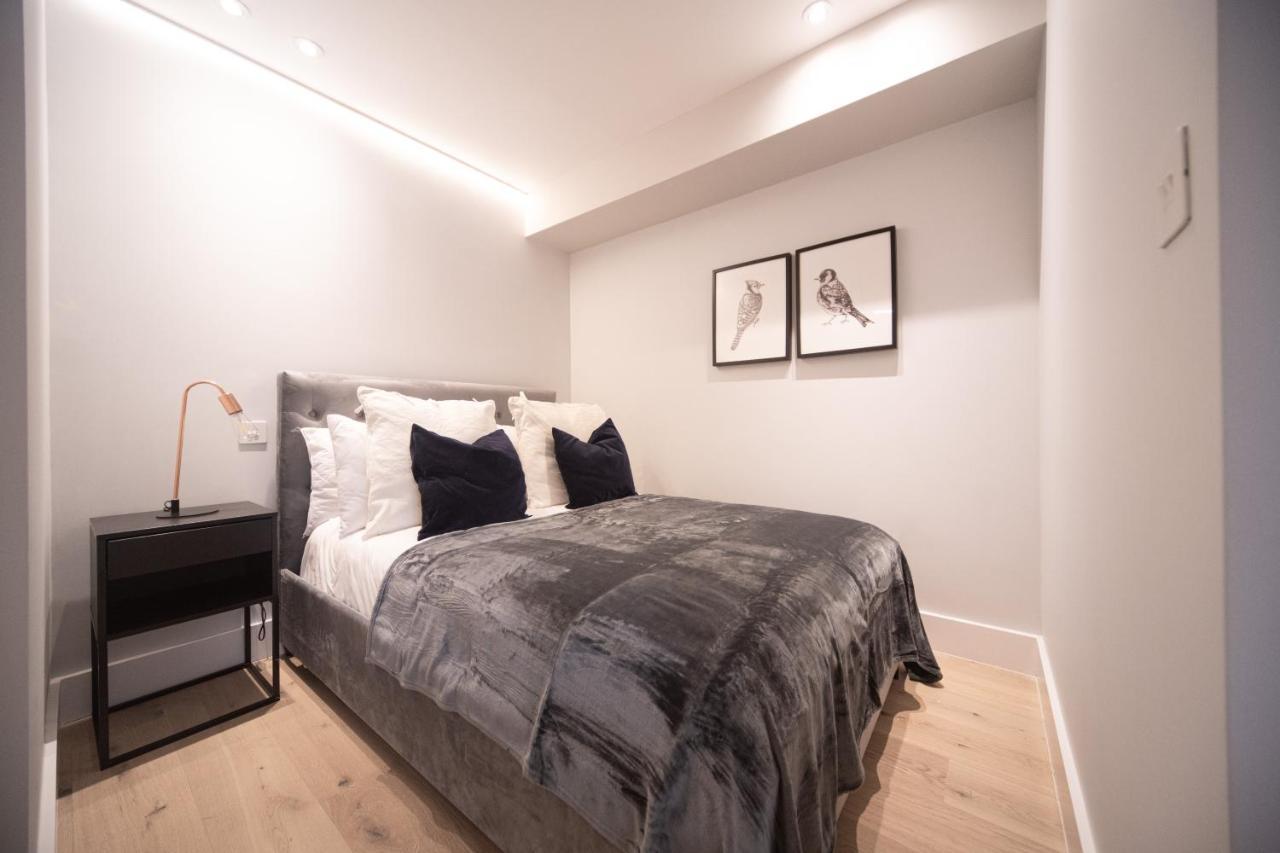 Palmer - Elephant & Castle Apartment *