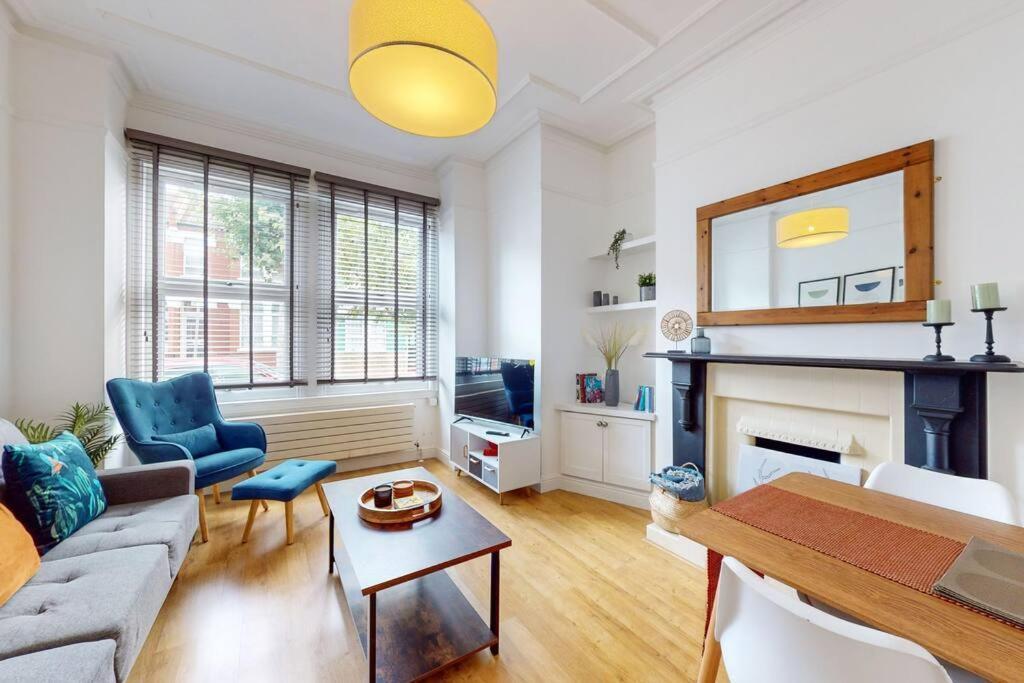 Spacious 2bd Cricklewood Apartment