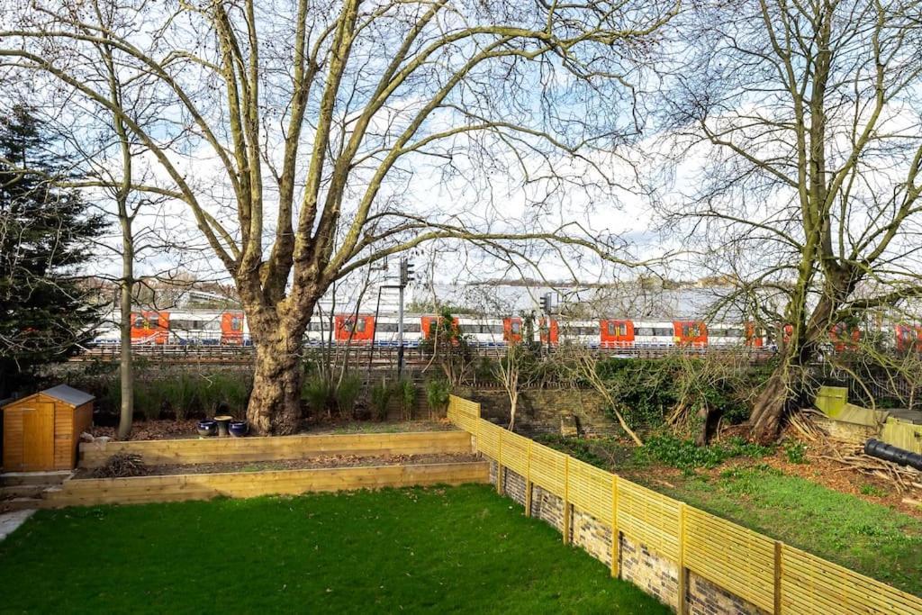 Stunning Three Bed In West Hampstead Apartment