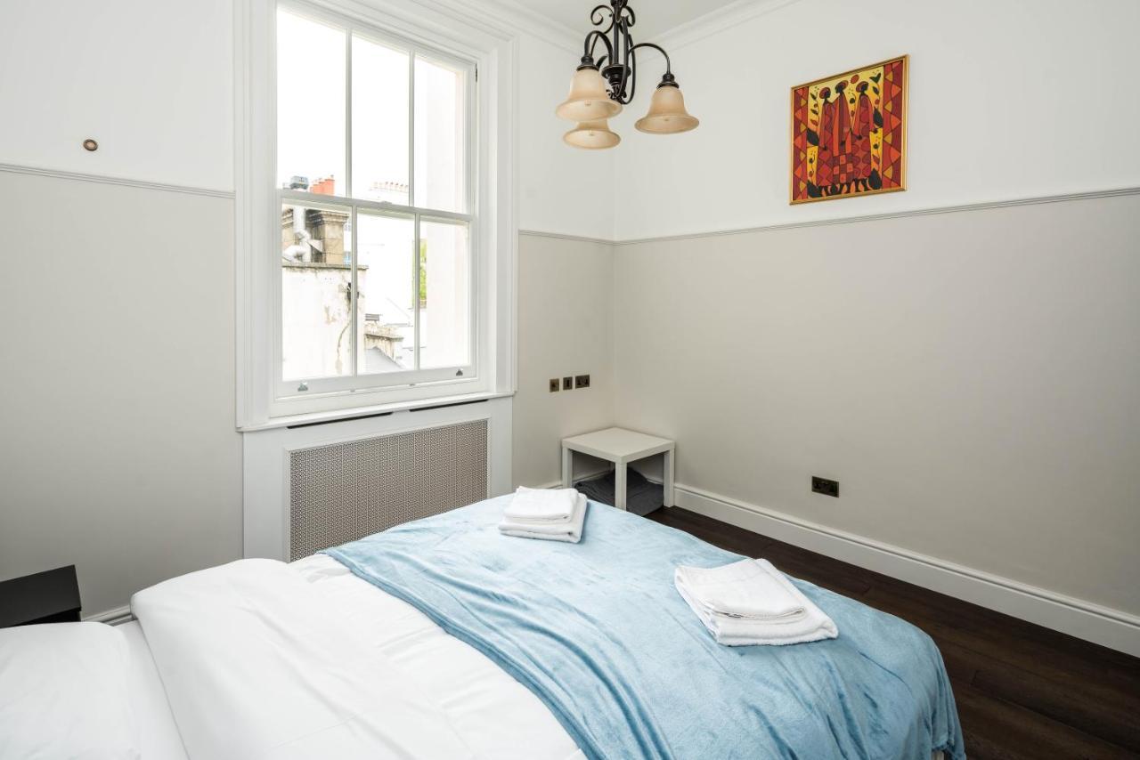 4 Bedroom House Up To 10 People At Heart Of Kensington And Chelsea * London