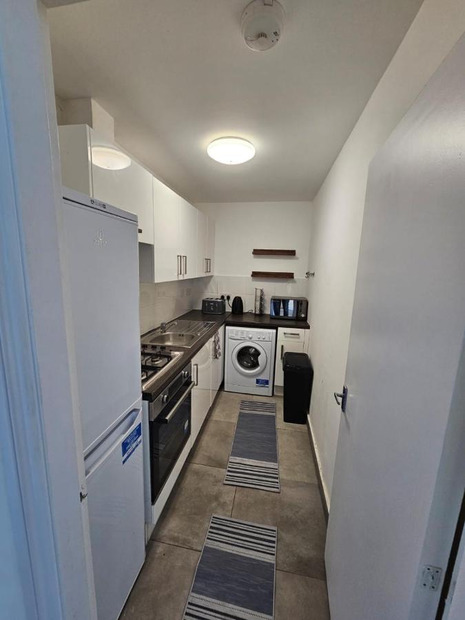 3 Bedroom In Finsbury Park Apartamento *