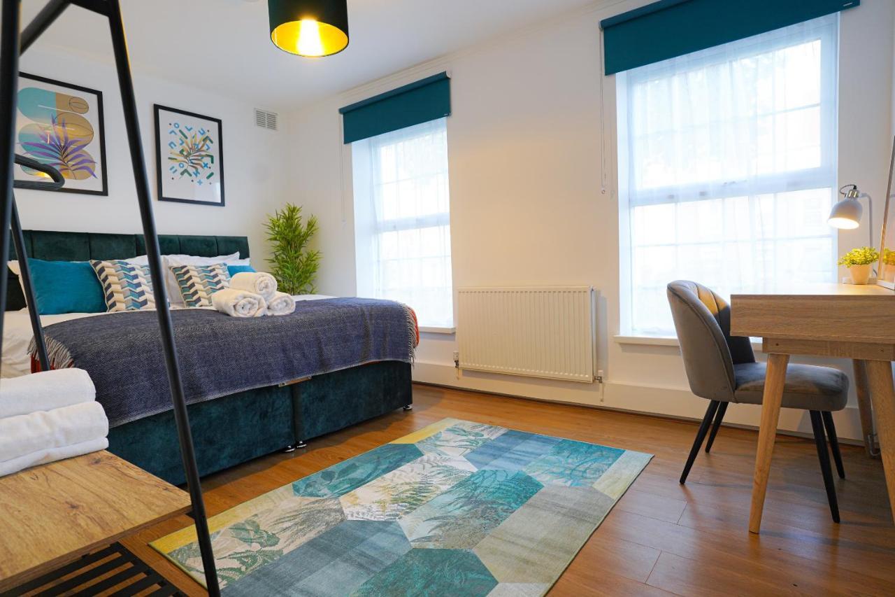 Apartment Enfield North 3br London