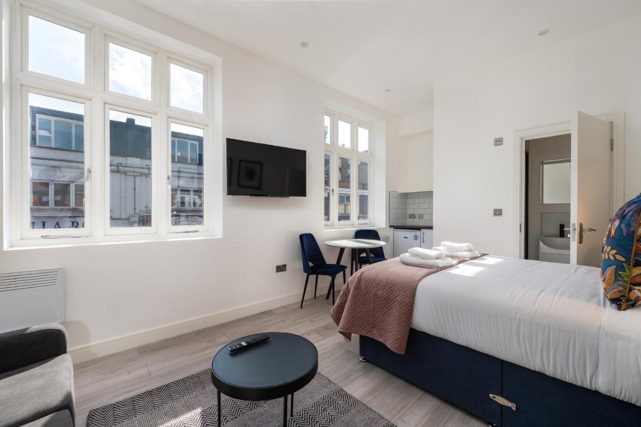 Richmond By Capital * London