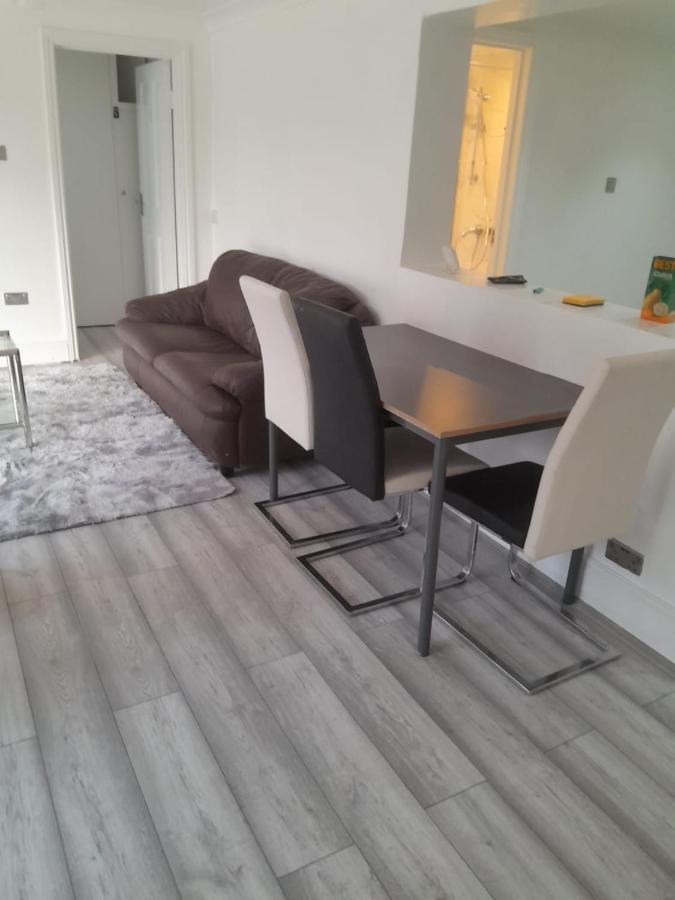W3 Guest house London