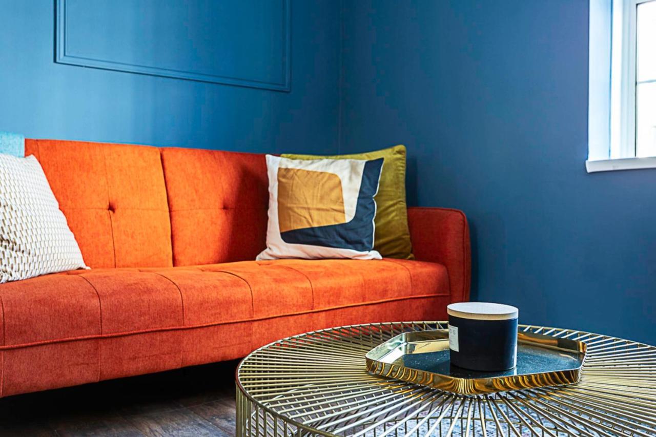 Cosy Spitalfields Hideaway Apartment