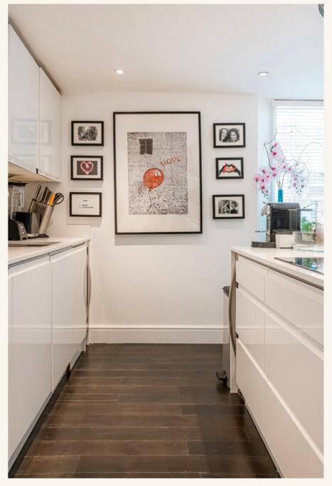 Stunning 2 Bed Apartment London