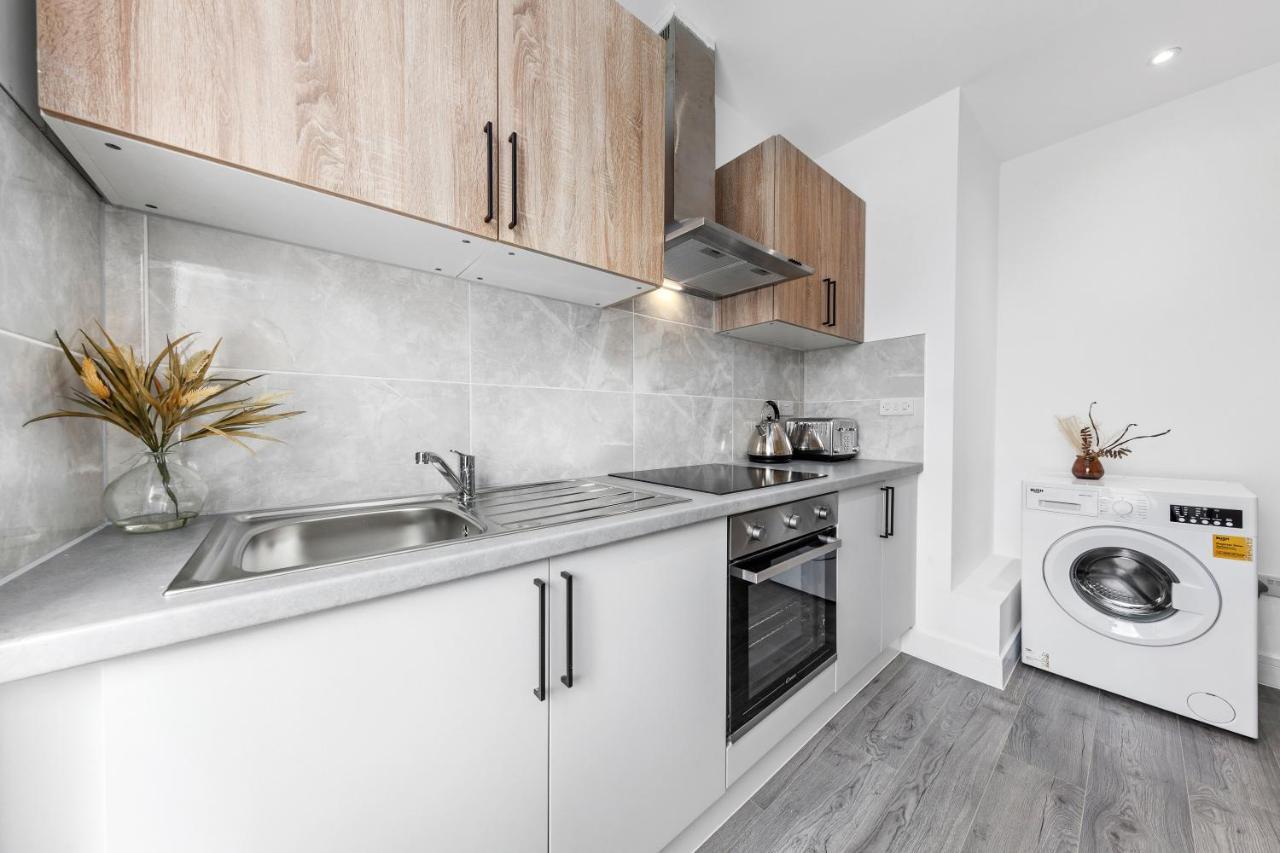 Serviced Ensuite Finsbury Park N19