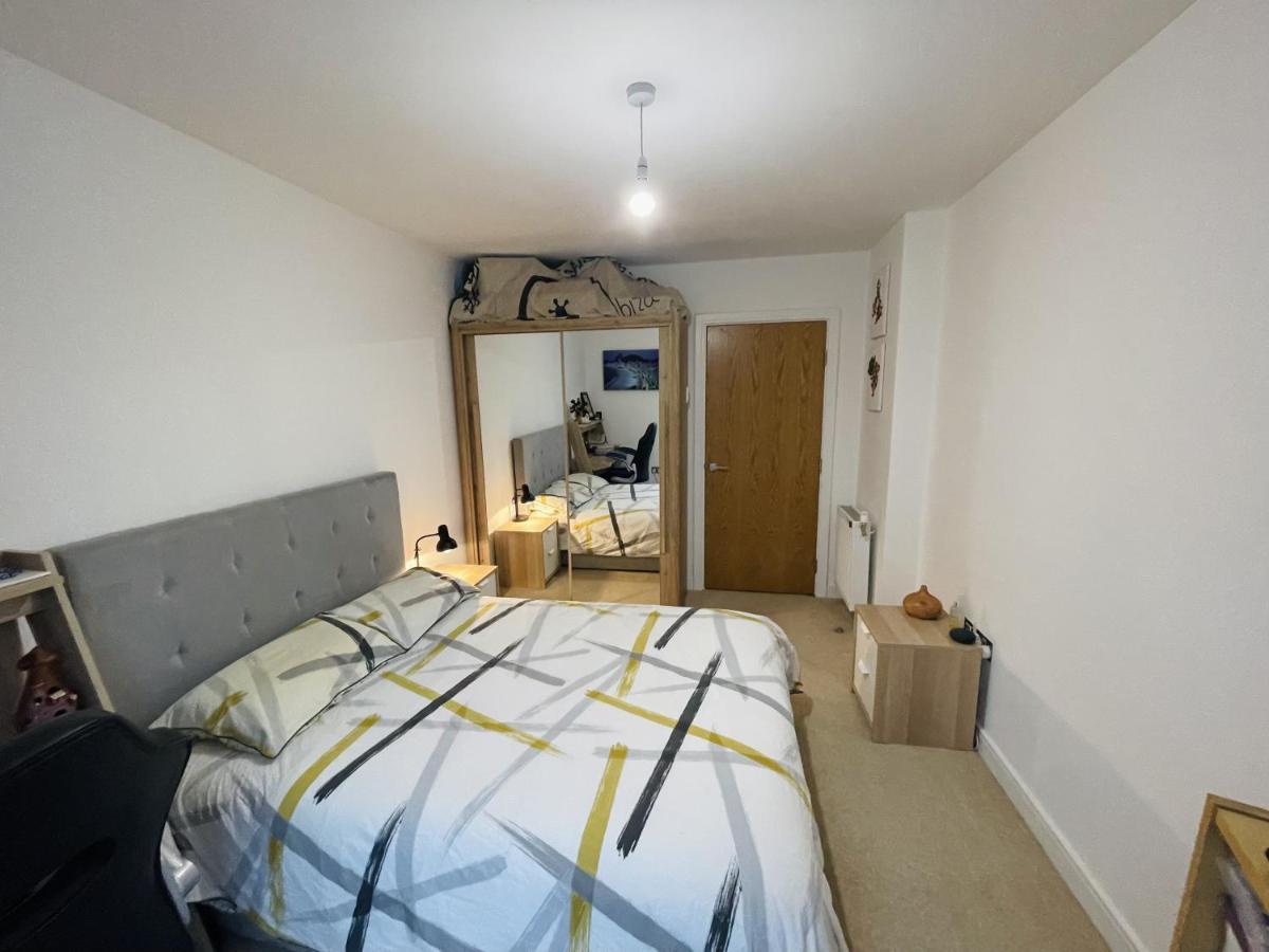 Homestay Private In Modern Flat In Great Location