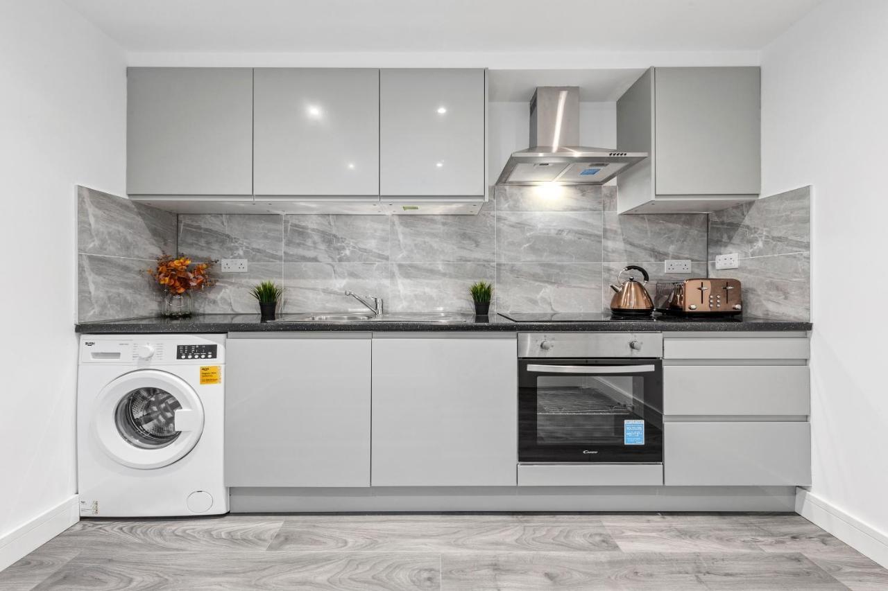 Serviced Ensuite Finsbury Park N19 * London