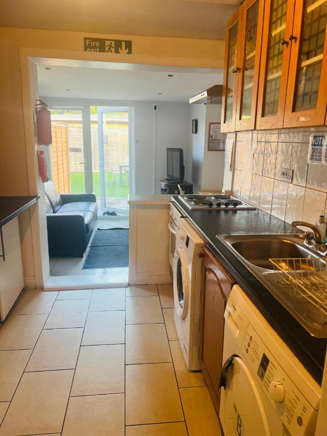 Lovely Private In Next To Hampstead, Camden, And Golders London