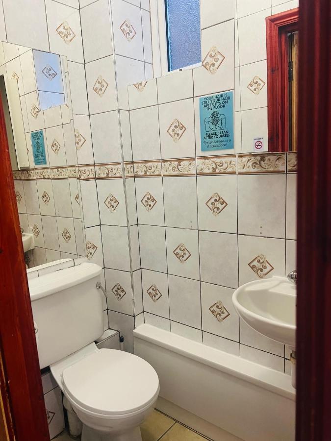 Homestay Lovely Private In Next To Hampstead, Camden, And Golders