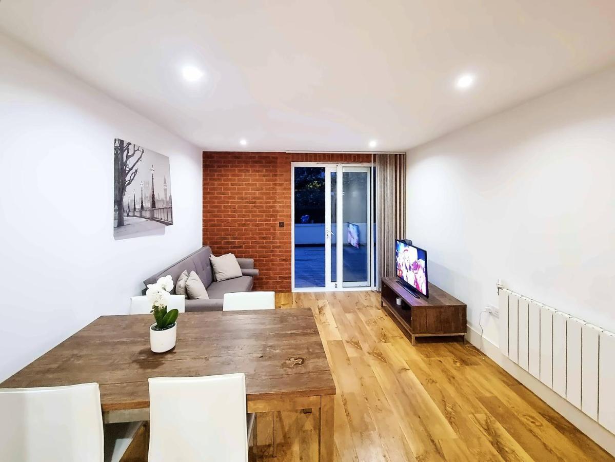 Apartment Your Riverside 2 With Private Balcony
