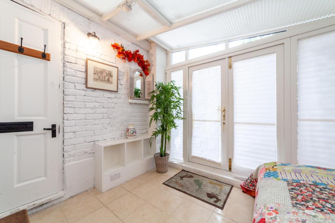 Apartment Charming And Spacious 1 Bedroom Flat In Battersea *