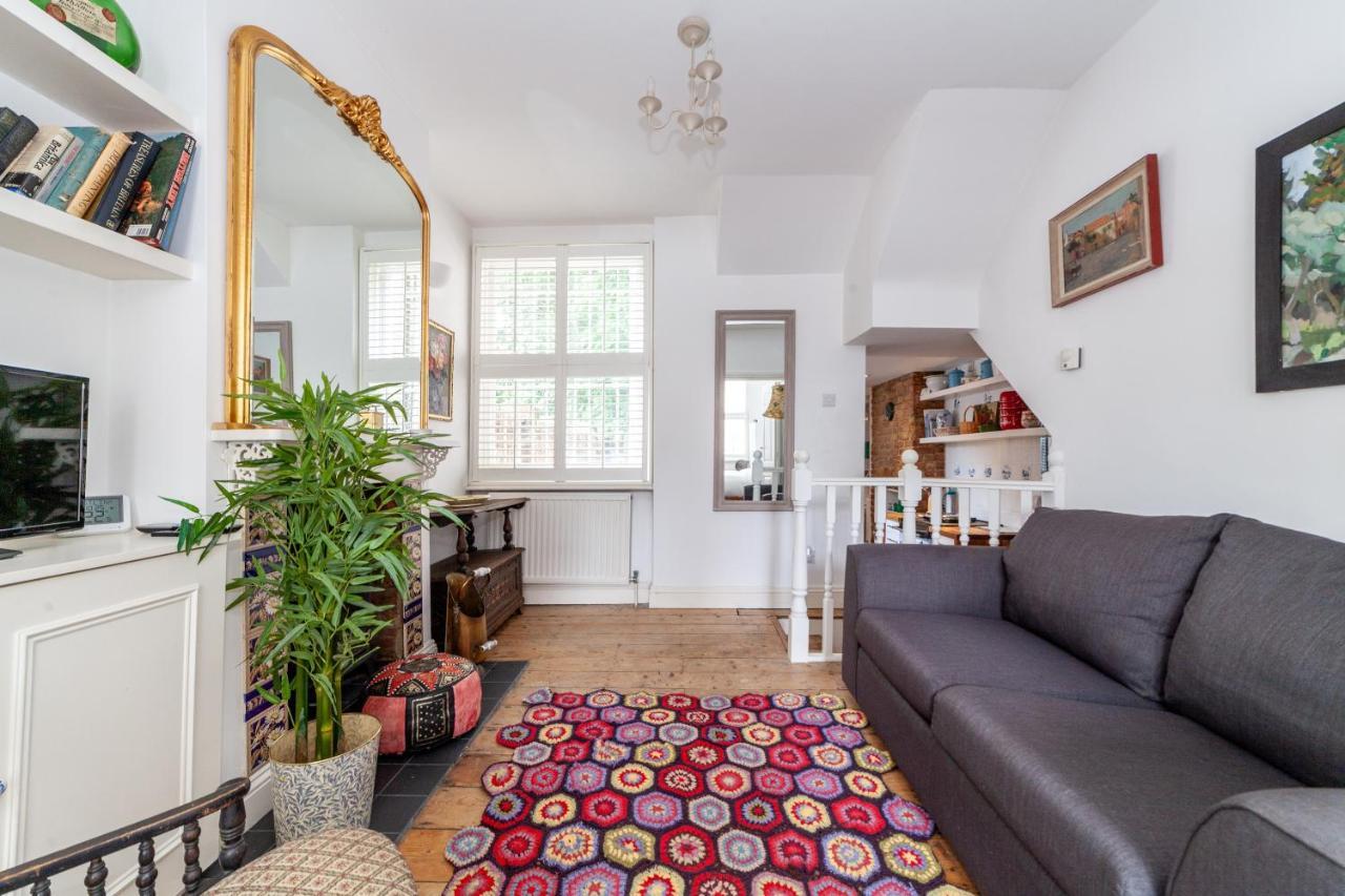 Apartment Charming And Spacious 1 Bedroom Flat In Battersea London
