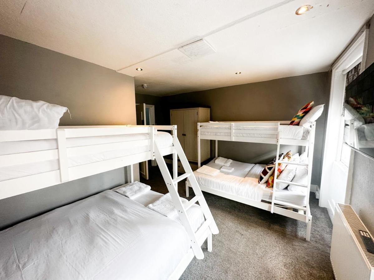 In Hyde Park Guest house London