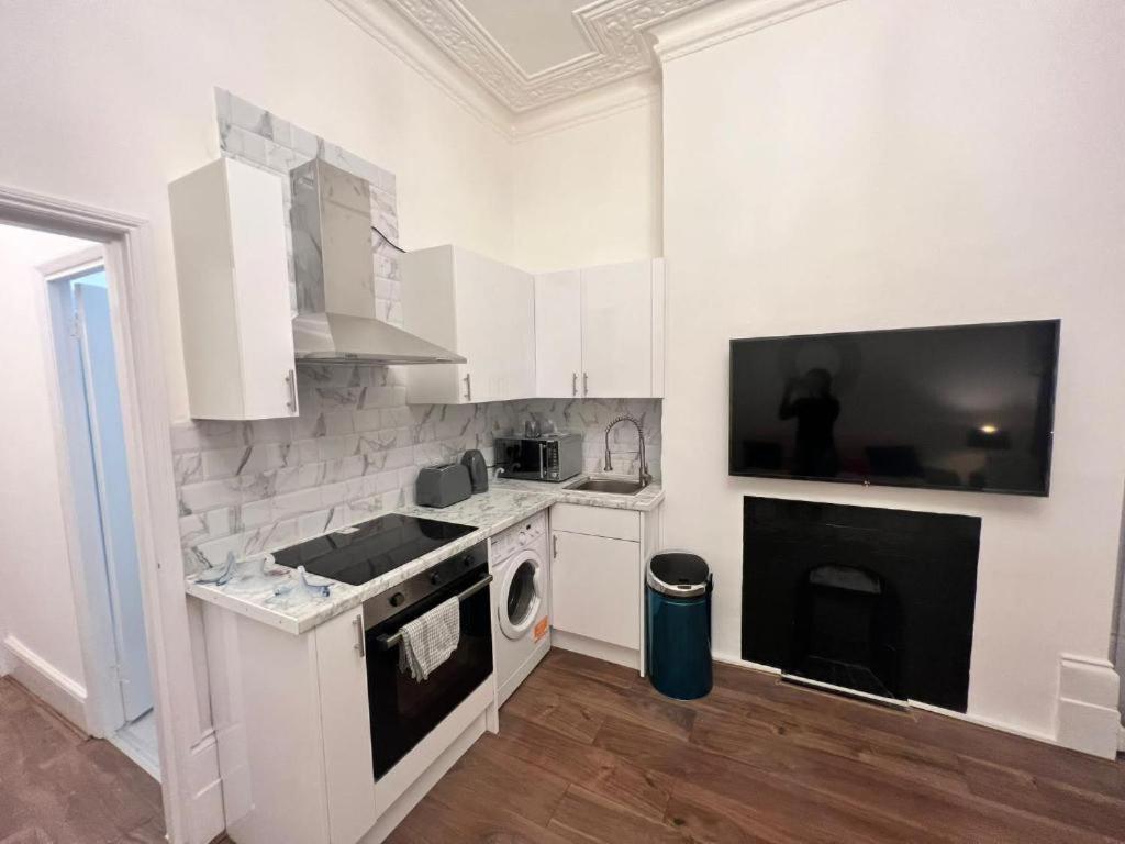 Apartamento Iconic One Bed In Chiswick Londres