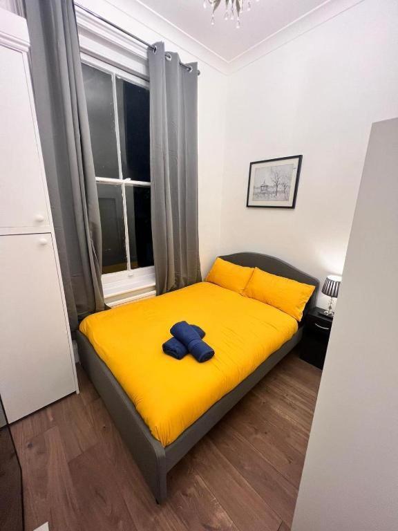 Iconic One Bed In Chiswick Apartamento Londres