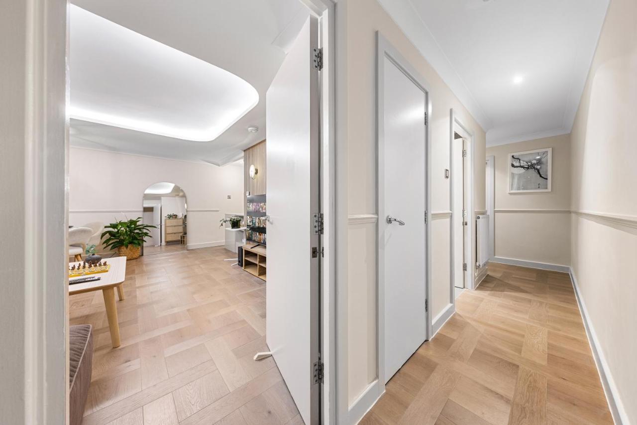 Tranquil 2 Bedroom Close To St. Paul's Cathedral Apartment London