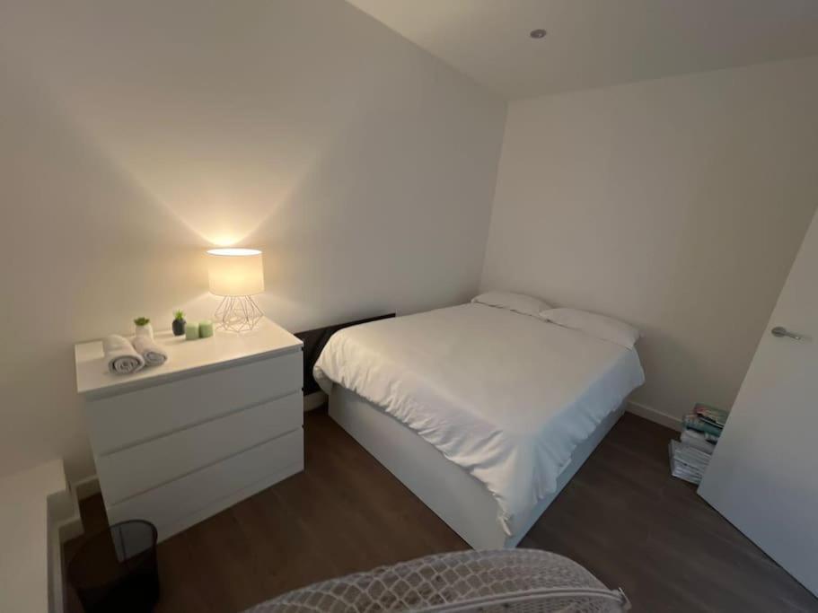 Flat 2, 417 Fulham, 2 Bedroom, 1 Bathroom Flat Apartamento *