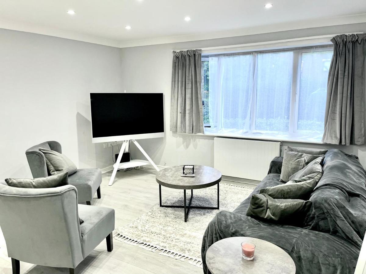 Lovely 1 Bed Apartment, 15mins From Central Apartamento *