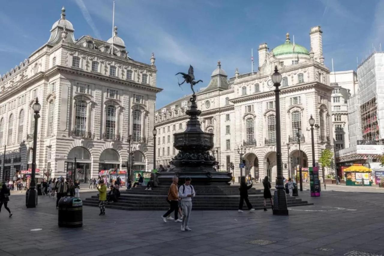 Exclusive Premium St James London